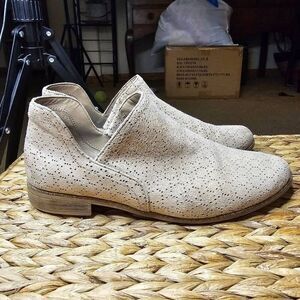 Women's Dr. Scholl's Rate Ankle Bootie Size 8